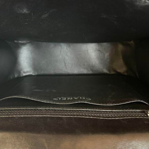 Authentic CHANEL CC Lambskin Patent Chocolate Bar Flap Bag Chain Beige Black - Picture 15 of 16